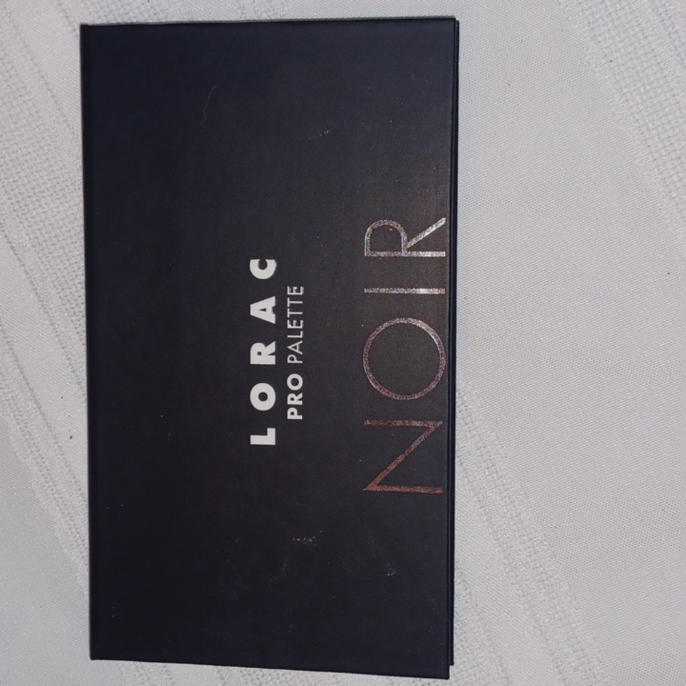 LORAC Noir Pro Palette